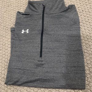Men under armour long sleeve half zip athletic shirt